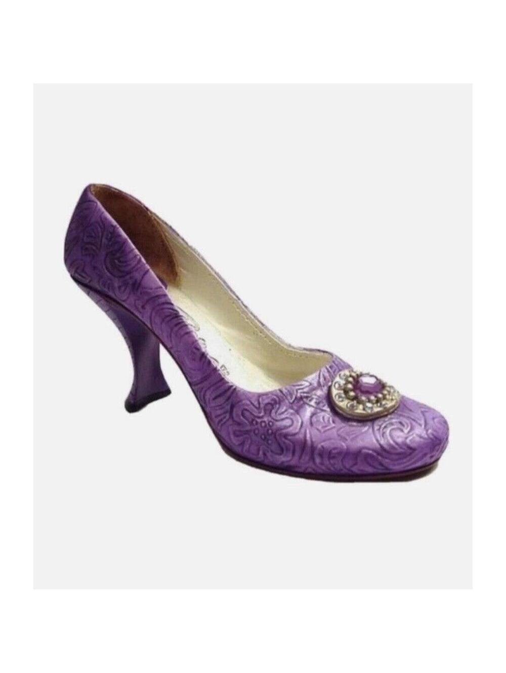 Just The Right Shoe Jewelled Plum by Lorraine Vail, VTG Purple Mini Heel Decor